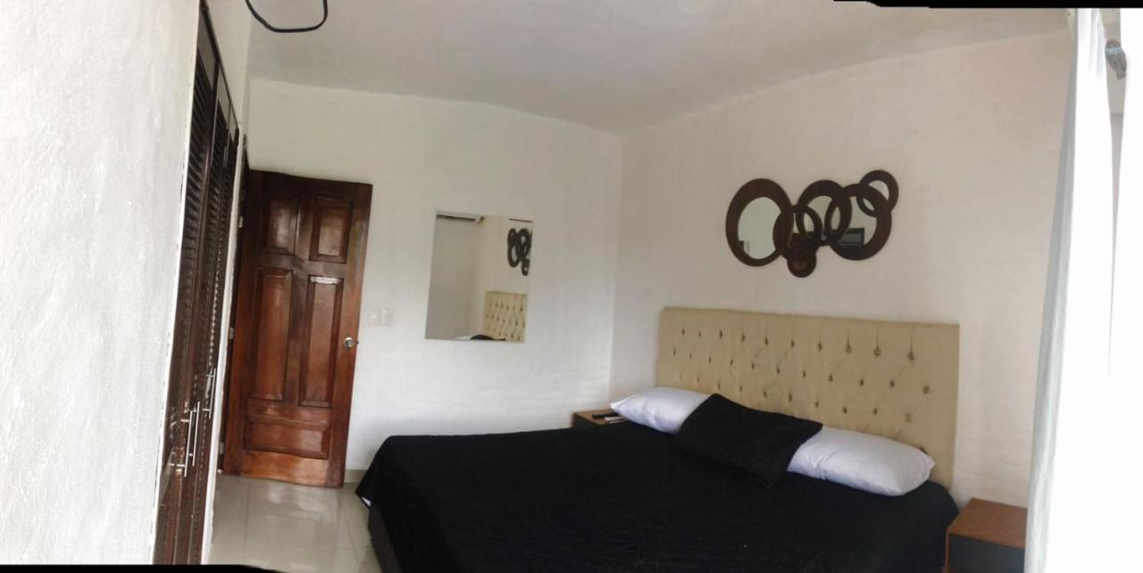 Hermoso Condominio Suites Las Palmas Con Alberca マンサニージョ エクステリア 写真